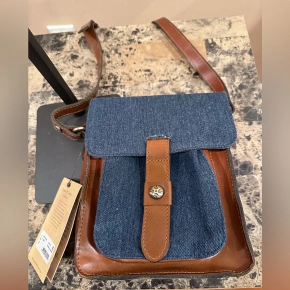 Patricia Nash Denim Leather Colorblock Lari Crossbody - Picture 4 of 16